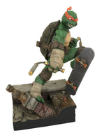 
              Diamond Gallery Teenage Mutant Ninja Turtles Michelangelo PVC Diorama Statue
            