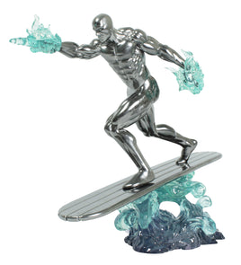 Diamond Select Marvel Gallery Silver Surfer PVC Diorama Statue