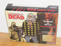 
              McFarlane Walking Dead Comic Series All Out War Ezekiel & Shiva (Bloody Variant)
            