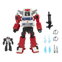
              Transformers Generations Selects War for Cybertron Voyager Class Artfire & Nightstick
            